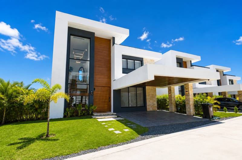 Isla Fairway Villa